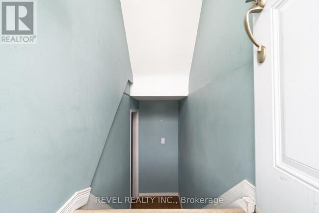 Building Photo - 81 Dombey Rd