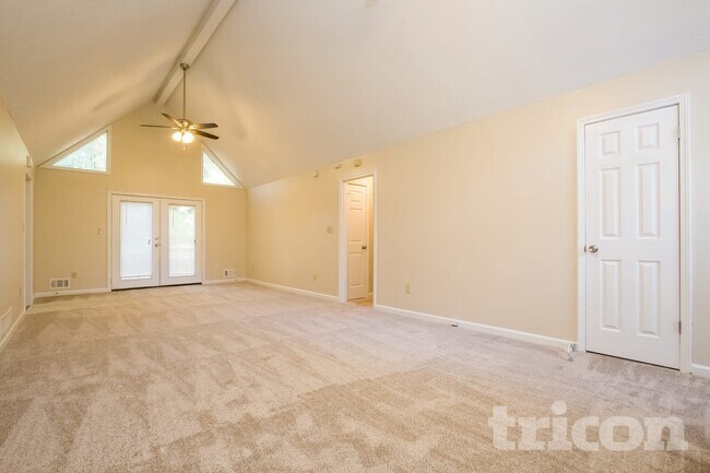 Building Photo - 4251 Cary Dr SW