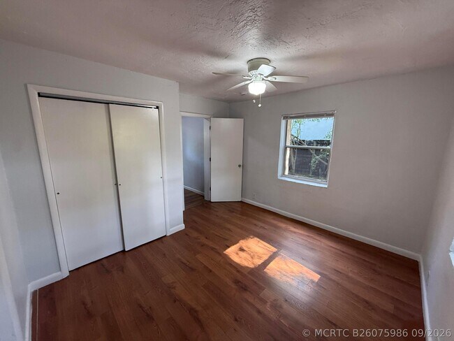 Foto del edificio - 532 NW 13th Ave