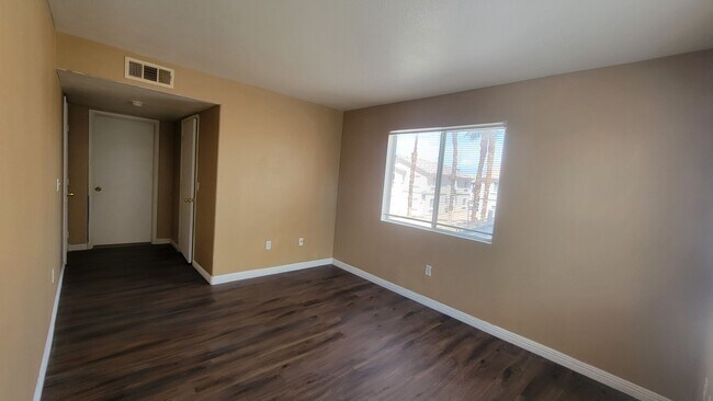 Building Photo - 3964 Rebecca Raiter Ave