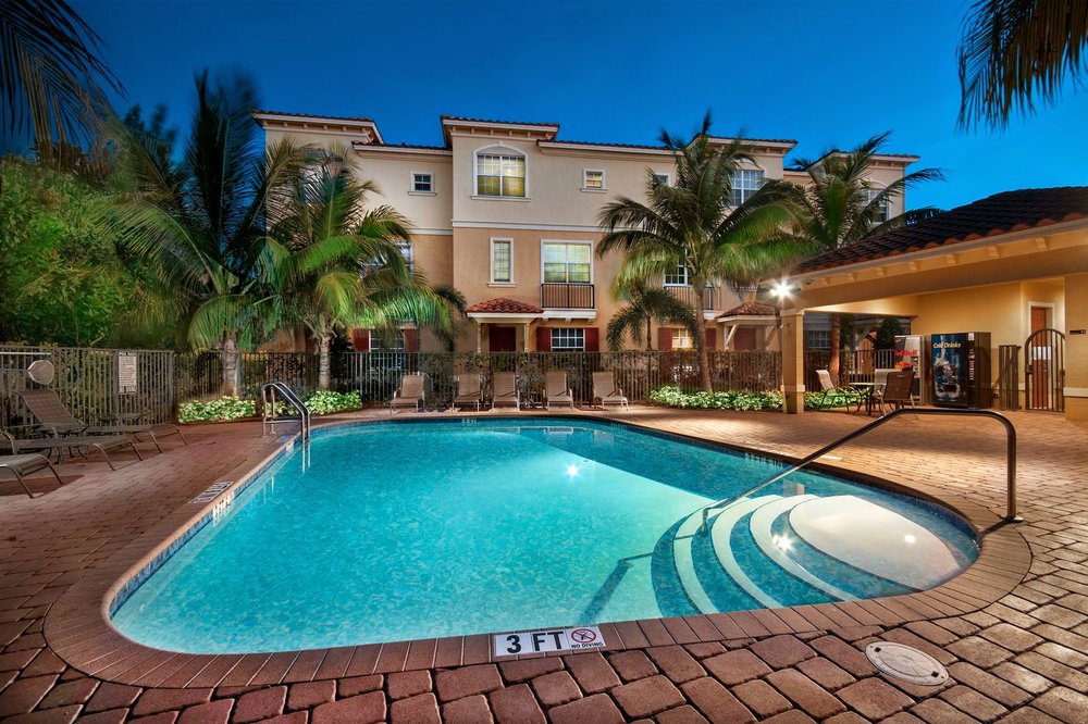 Vie Villas at Boca Raton Apartments Boca Raton, FL