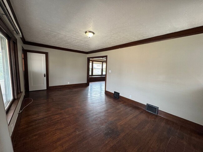 Foto del edificio - 4103-4103 Spokane Ave