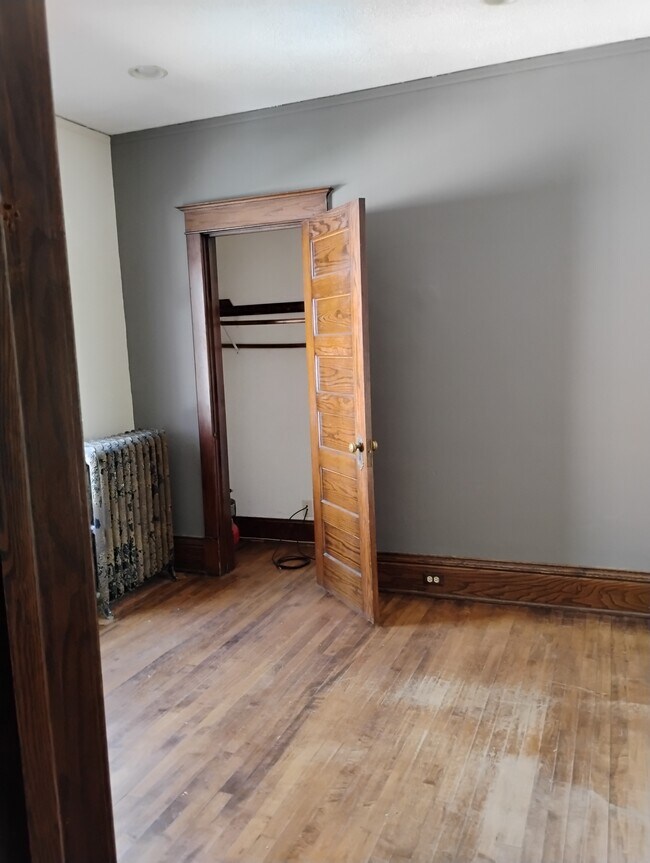 Foto del edificio - 1407 Girard Ave N