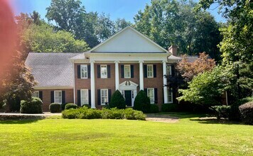 Building Photo - 1640 Lazy River Ln