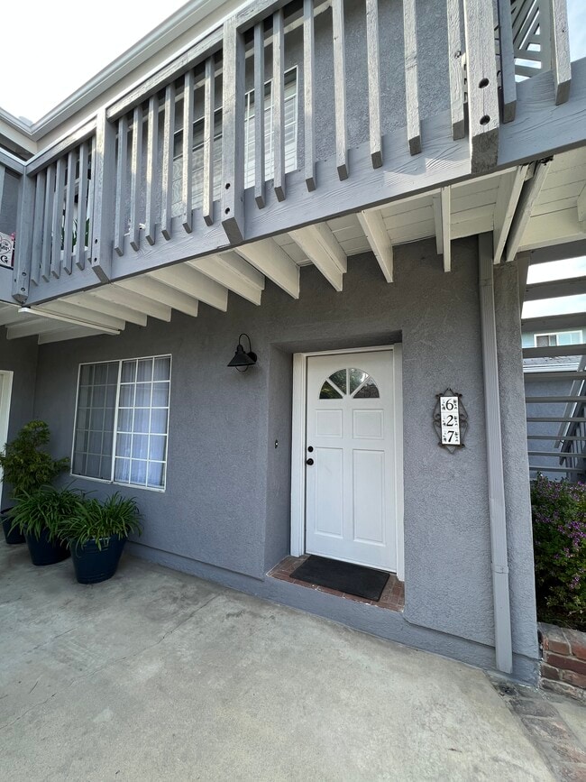627 CORONADO - 627 Coronado Ave