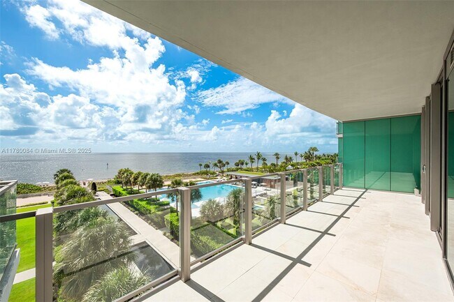 Foto del edificio - 350 Ocean Dr