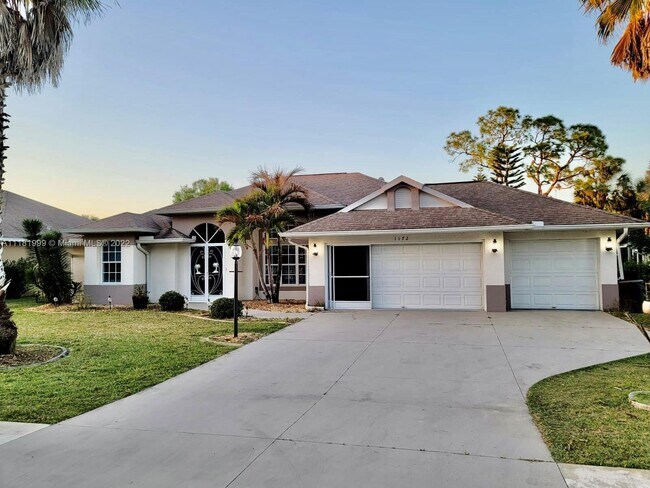 Foto del edificio - 1172 Hillsborough Blvd