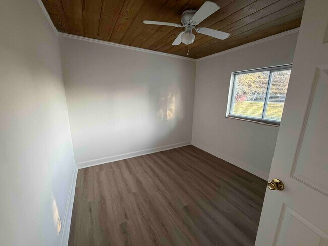 Foto del edificio - 2707 Richard Rd