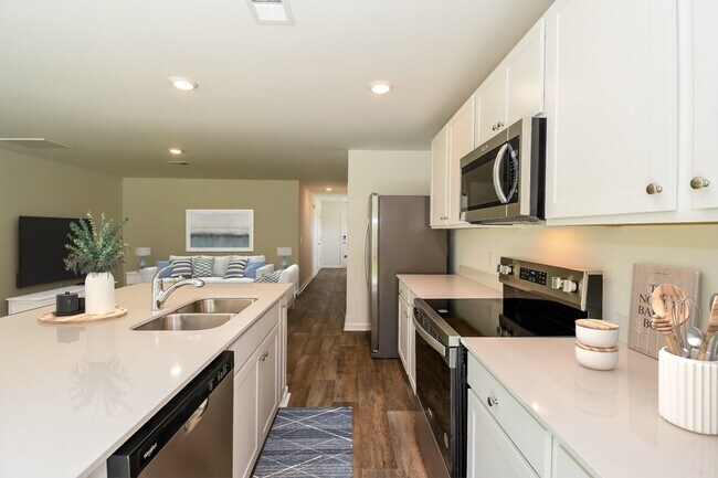 Building Photo - 28 Striker Rd