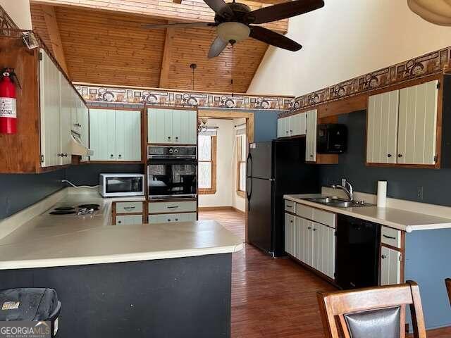 Building Photo - 121 Versallies Dr NE