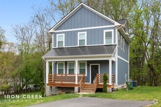 Building Photo - 123 Hartman Ln