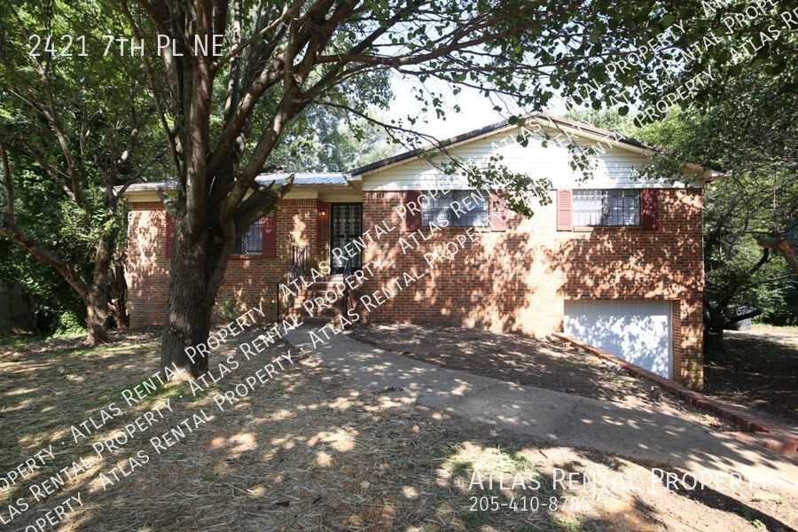 Primary Photo - 2421 7th Pl NE