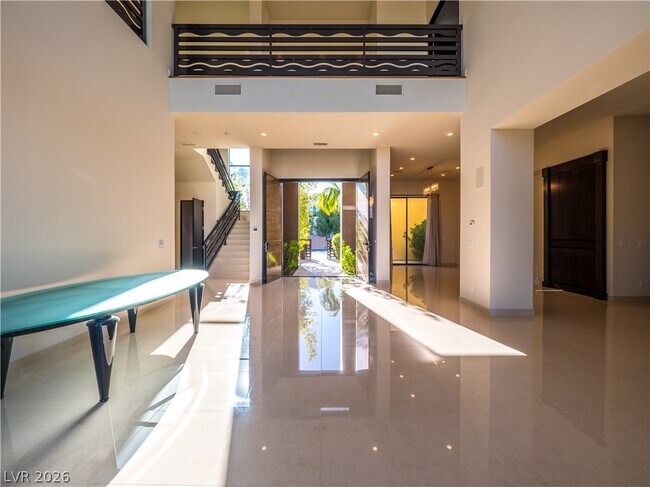 Foto del edificio - 7426 Yonie Ct