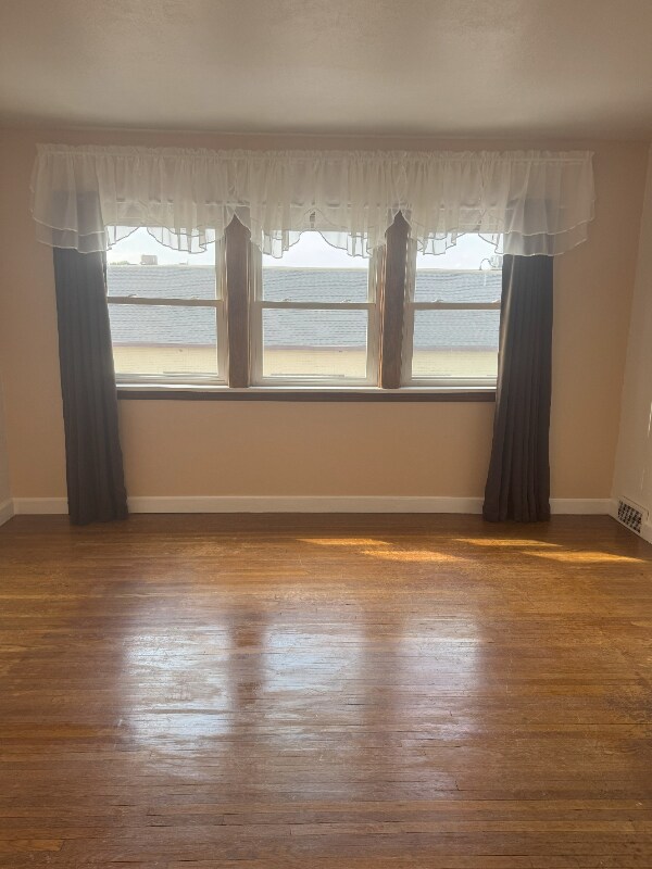 Foto del edificio - 1205 Cloquet Ave