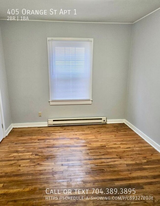 Building Photo - Apartment for rent. Close to Randolph and ...