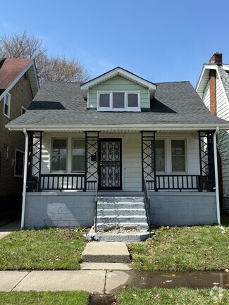 Building Photo - 16327 Log Cabin St