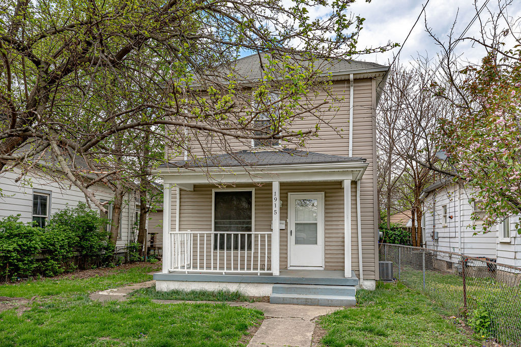 Photo - 1915 Woodlawn Ave (Middletown, OH)