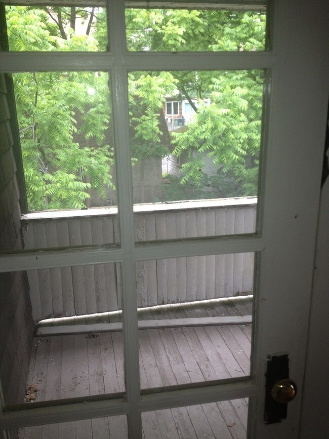 Building Photo - 119 Redfield Pl