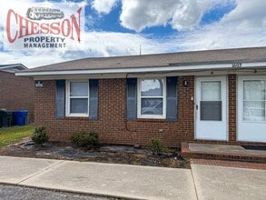 Building Photo - 1603 Snowden Dr SE