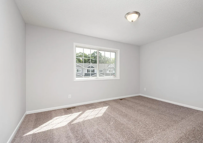 Foto del edificio - 1427 Riverpointe Rd