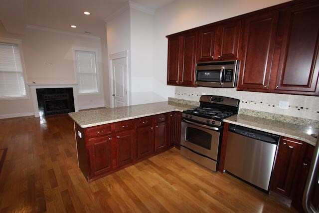 Foto del edificio - 4030 S Cottage Grove Ave