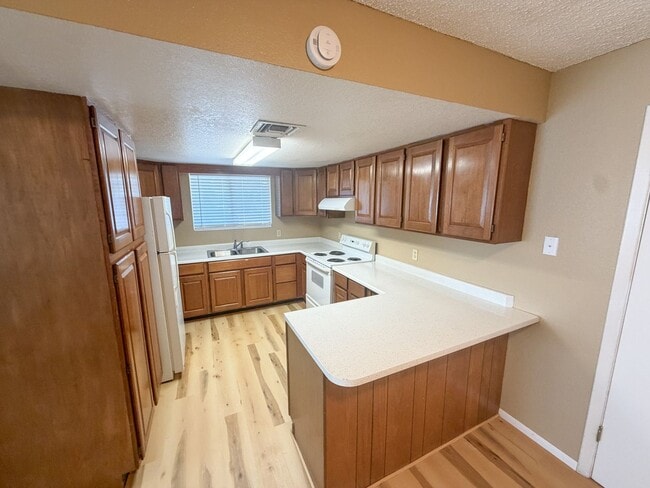 Building Photo - 4036 Mission A