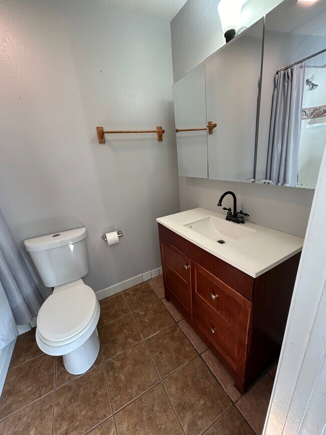Building Photo - 5513 Adobe Falls Rd