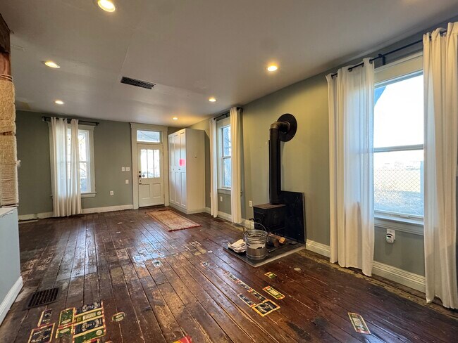 Foto del edificio - 1539 Madison Ave