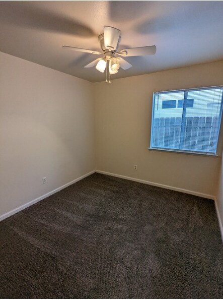 Foto del edificio - 4211 E Howard Ct