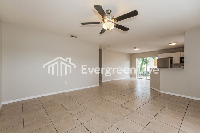 Foto del edificio - 3616 N 55th St