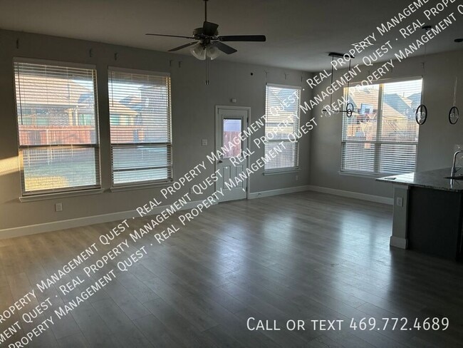 Building Photo - 3403 April Breeze Trl