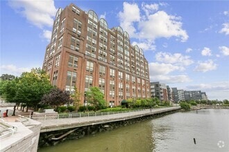 Building Photo - 23 Water Grant St