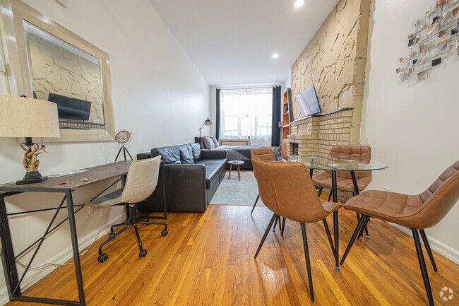 Building Photo - 32 W 86th St
