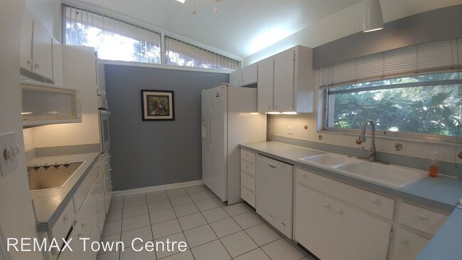 Building Photo - 3 br, 2 bath House - 915 Kewannee Trail