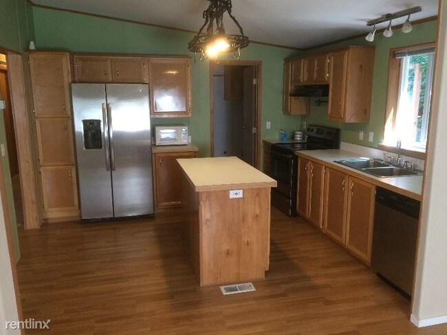 Building Photo - 3 br, 2 bath Mobile Home - 5845 alpha lane