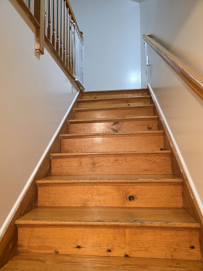 Foto del edificio - 45 Terhune Ave