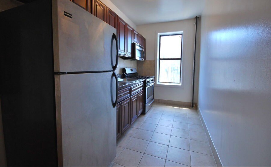 Foto del edificio - 1265 Olmstead Ave