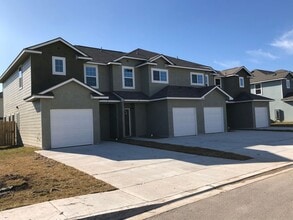 Building Photo - 16905 Spirit Brk