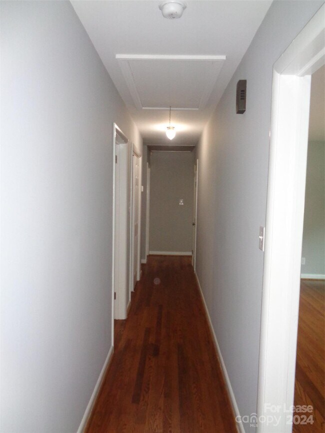 Foto del edificio - 3726 Sudbury Rd