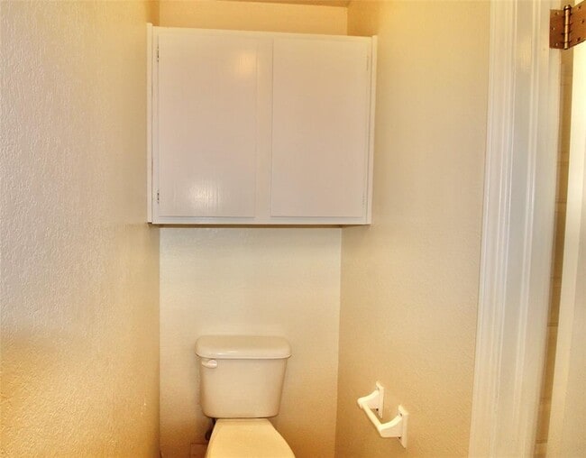Building Photo - 2336 Heatherfield Ln