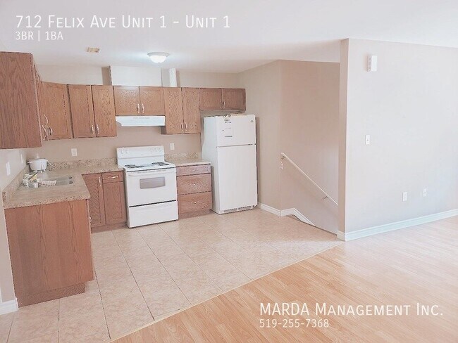 Building Photo - SPACIOUS 3 BED/1 BATH UNIT IN WEST WINDSOR! INCLUSIVE