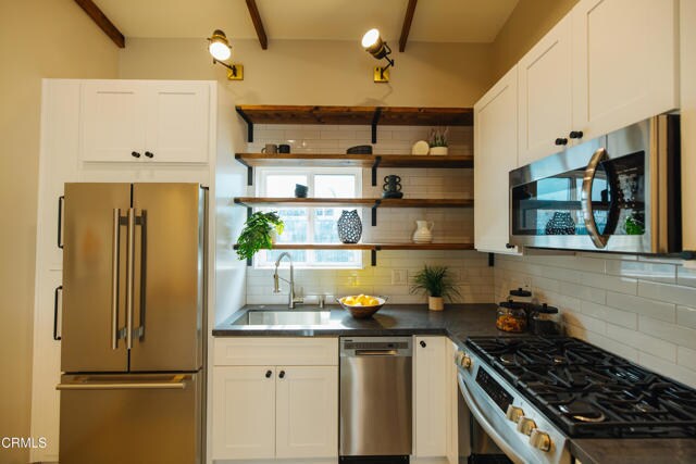 Building Photo - 187 W Park Row Ave