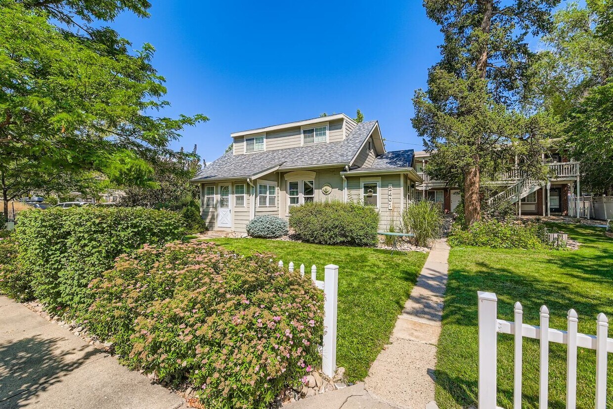 Foto principal - 2401 Walnut St