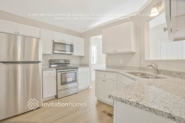 Building Photo - 387 Tuscany Trce