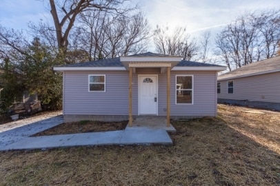 Primary Photo - 121 St George Ave