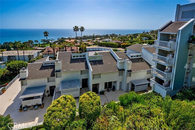 Foto del edificio - 21651 Ocean Vista Dr
