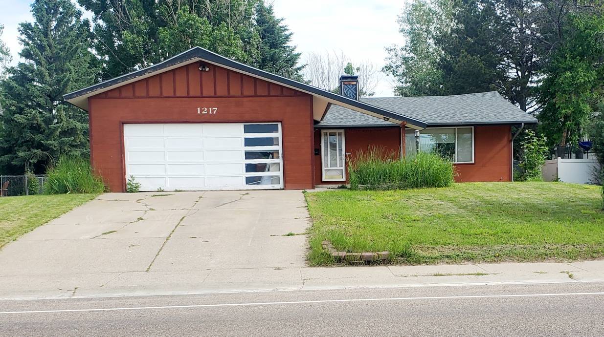 Primary Photo - 1217 Park Garden Rd