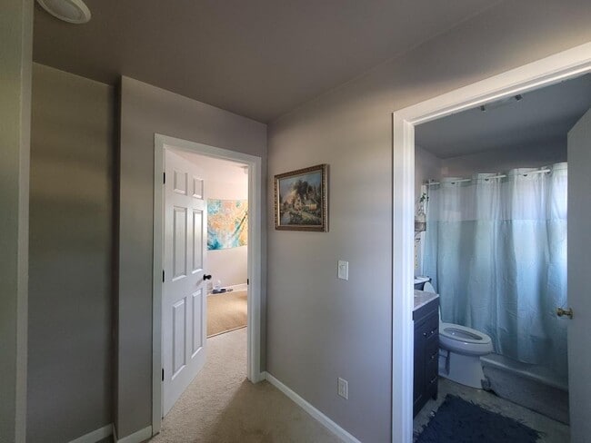 Foto del edificio - 3656 Glenhaven Ln