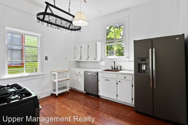Building Photo - 2 br, 1 bath House - 7715 Freret Street