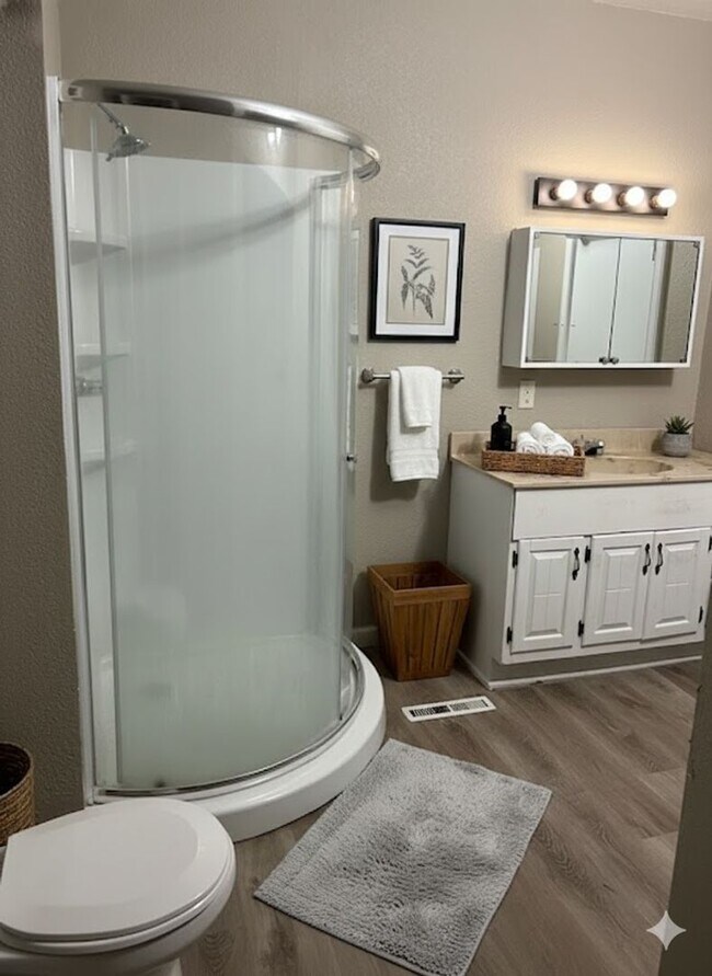 Foto del edificio - 3 Bedroom House Available in Reinbeck!!